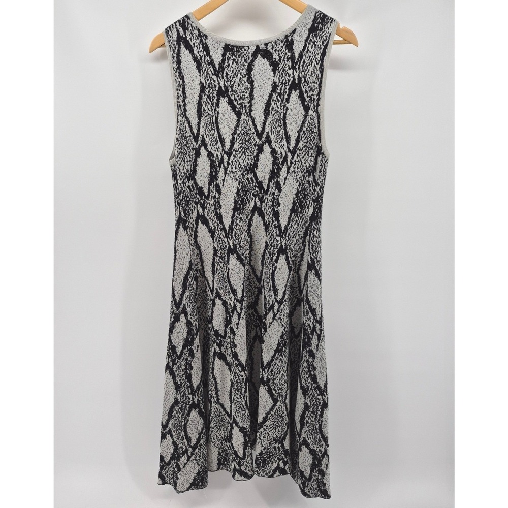 Torrid Sweater Dress Women's 1X Gray Black Snakeskin Jacquard Sleeveless - Picture 9 of 11